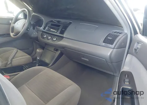 2005 Toyota Camry Le from USA, damaged, VIN 4T1BE32K95U528111